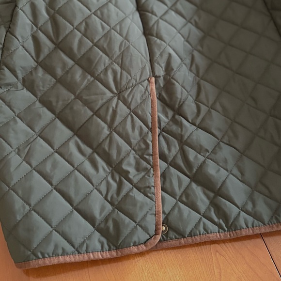 Lauren Ralph Lauren Women's Mid Length Quilted Coat, size XXL - Picture 8 of 13